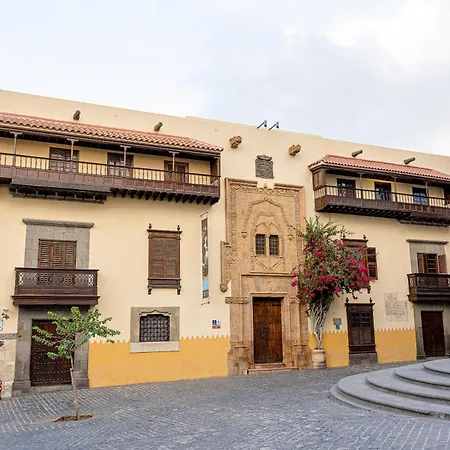 Eva Garcia Naranjo * Las Palmas / Gran Canaria