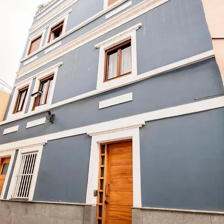 Eva Garcia Naranjo *