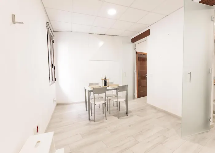 Eva Garcia Naranjo *