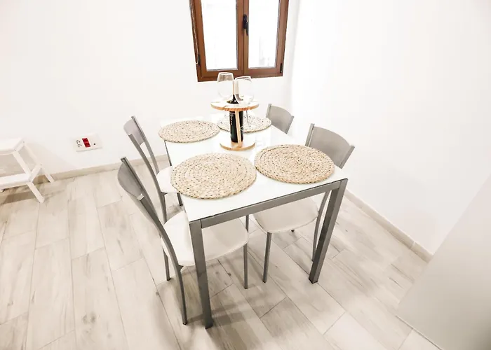 Apartament Eva Garcia Naranjo *